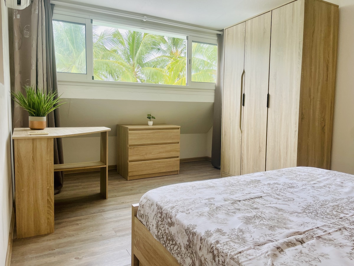 Chambre 1 — lit double